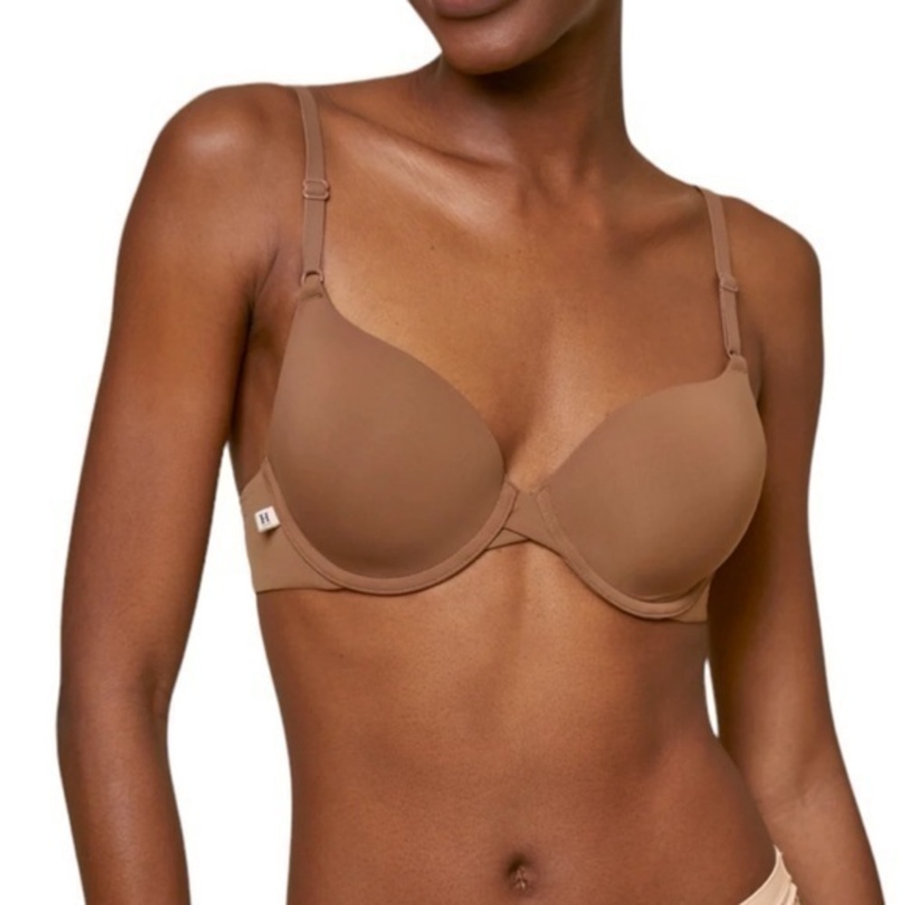 Harper Wilde Brown Base T-Shirt‎ Bra 38C